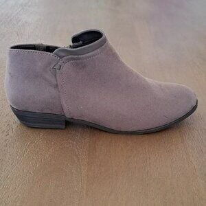 Comfortview Bexley Bootie Short Ankle Boot - Color: Taupe - Size: 8.5